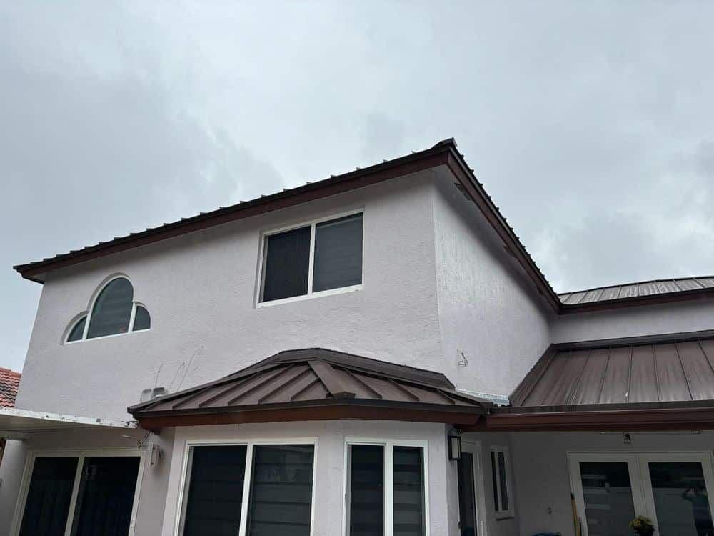 gray and brown house roof